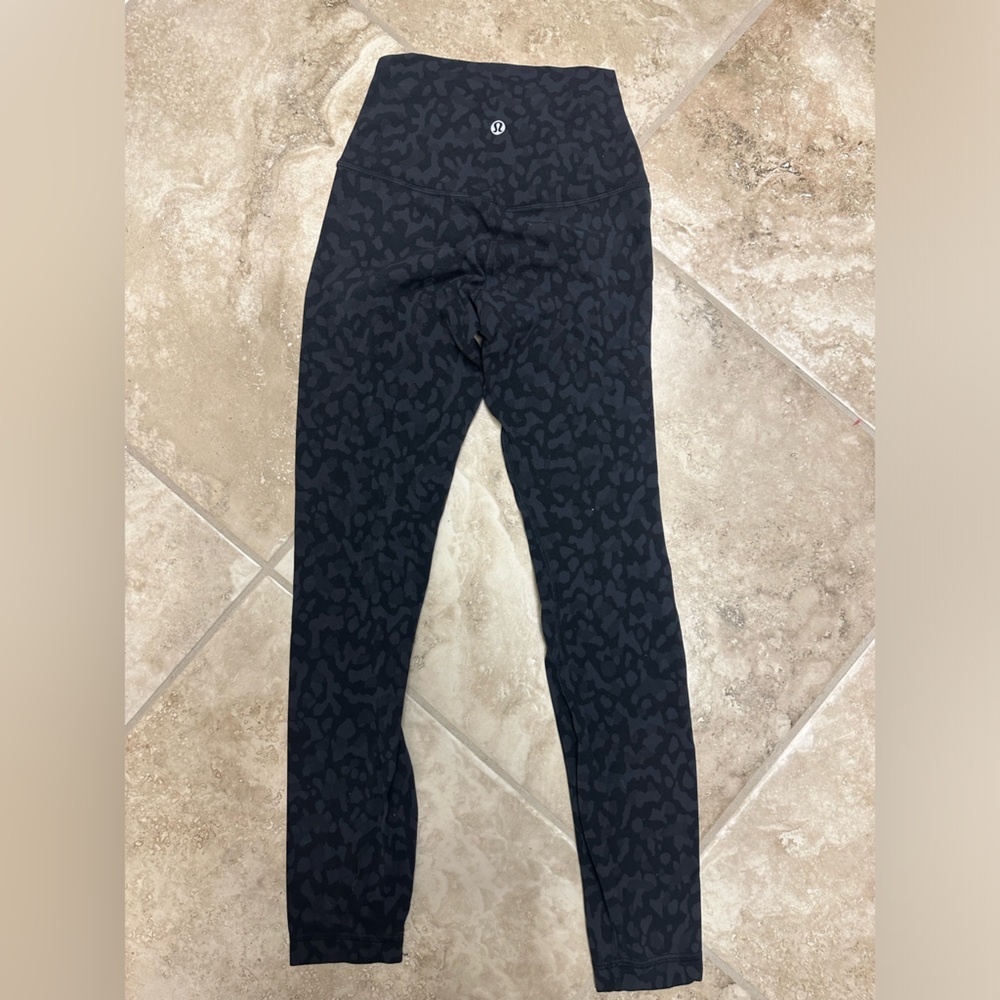 Lululemon 28inch align leggings
